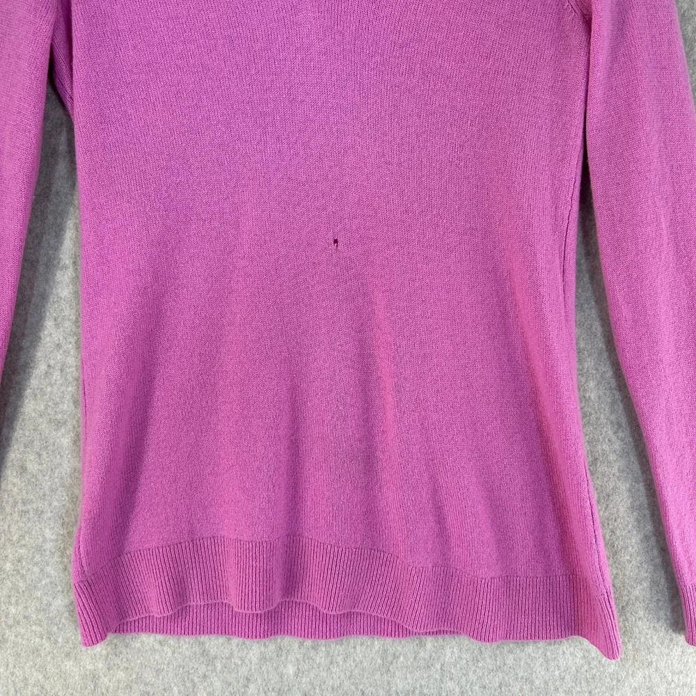 Ann Taylor‎ Size Small Pink Cashmere Sweater V-Neck Long Sleeve Knit Preppy FLAW